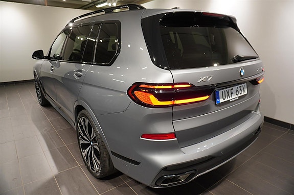 BMW X7 20 of 20