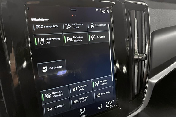 Volvo V90 Cross Country 20 of 29
