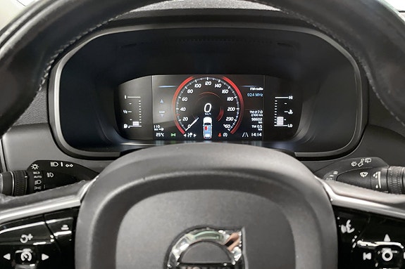 Volvo V90 Cross Country 25 of 29