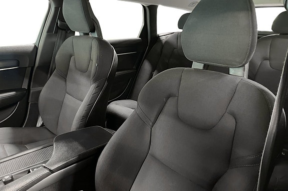 Volvo V90 Cross Country 29 of 29