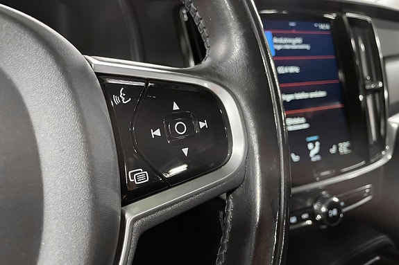 Volvo V90 Cross Country 24 of 29