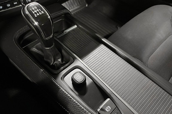Volvo V90 Cross Country 22 of 29