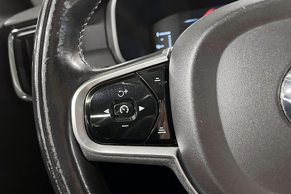 Volvo V90 Cross Country 23 of 29