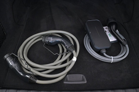 BMW i4 24 of 27