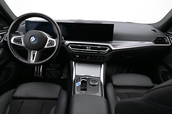 BMW i4 6 of 27