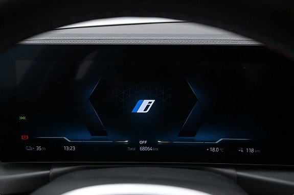 BMW i4 9 of 27