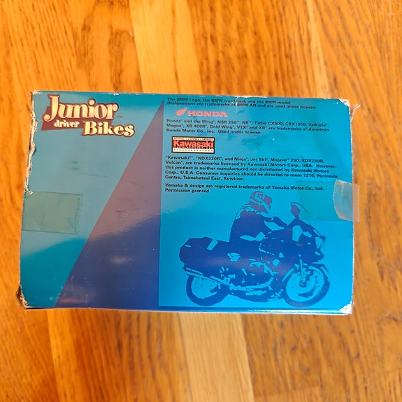 Product image 3 of 4