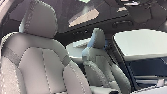 Polestar 2 10 of 19