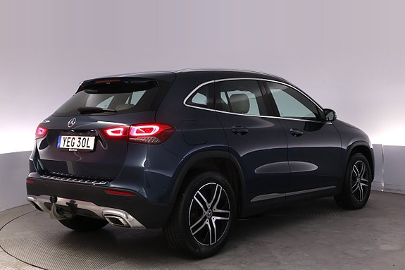 Mercedes-Benz GLA250 e 5 of 27