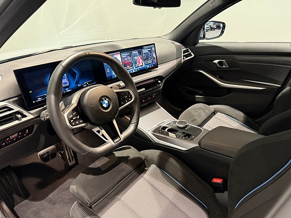 BMW 320d 12 of 17