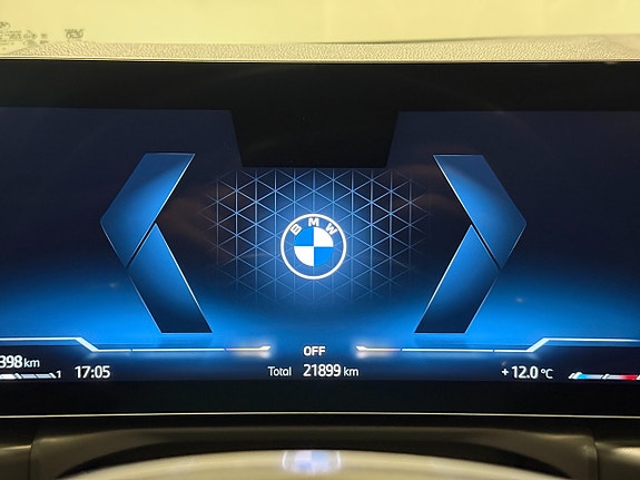 BMW 320d 17 of 17