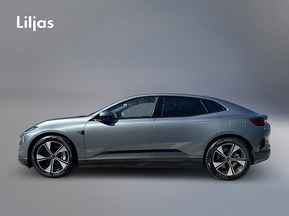 Polestar 4 3 of 3