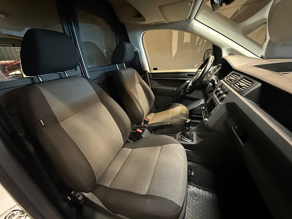 Volkswagen Caddy 17 of 17
