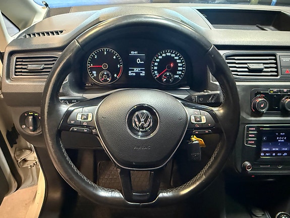 Volkswagen Caddy 13 of 17