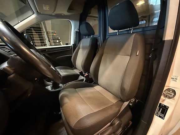 Volkswagen Caddy 15 of 17