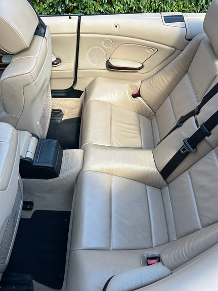 BMW 330Ci 15 of 30