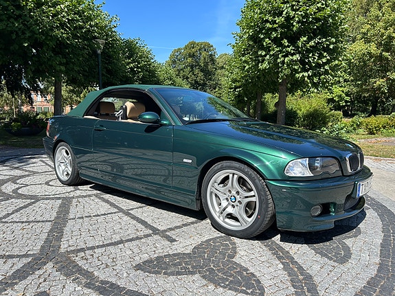 BMW 330Ci 17 of 30