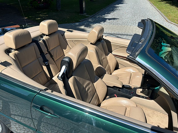 BMW 330Ci 24 of 30