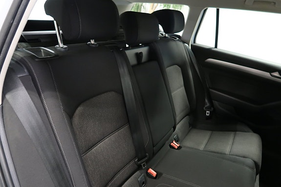Volkswagen Passat 6 of 8