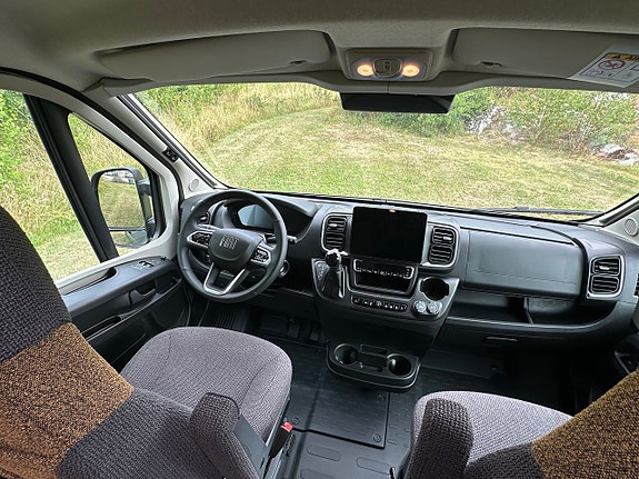 Hymer Redwood 600 Explorer 9 of 10