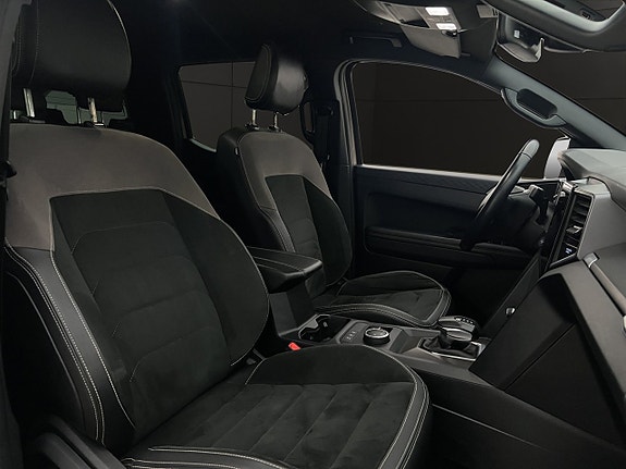 Volkswagen Amarok 29 of 30