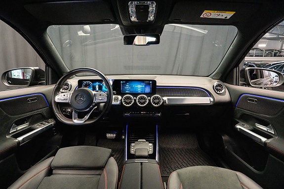 Mercedes-Benz EQB300 12 of 25