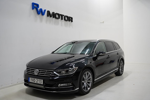 Volkswagen Passat 2 of 25