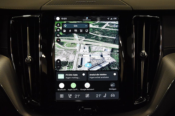 Volvo XC60 25 of 30