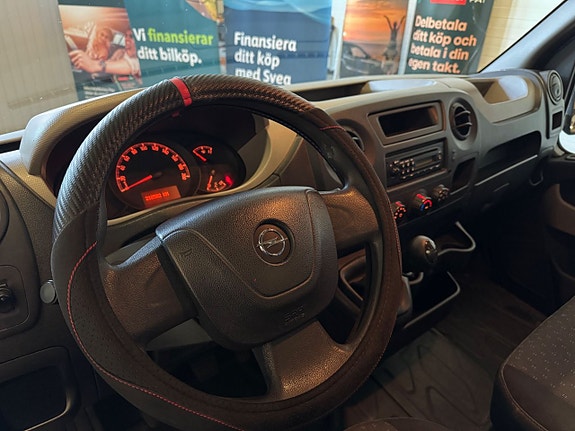 Opel Movano 12 of 18