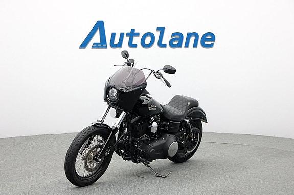 Harley-Davidson Dyna Street Bob FXDB* Vance & Hines 4 of 28