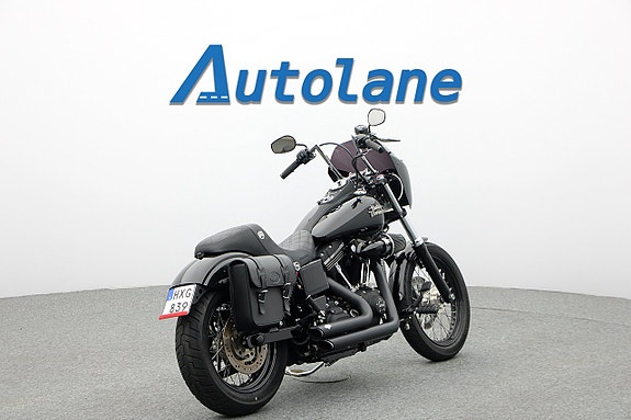 Harley-Davidson Dyna Street Bob FXDB* Vance & Hines 5 of 28