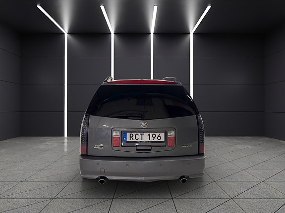 Cadillac SRX 4 of 28