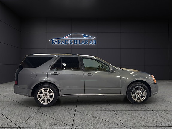 Cadillac SRX 6 of 28