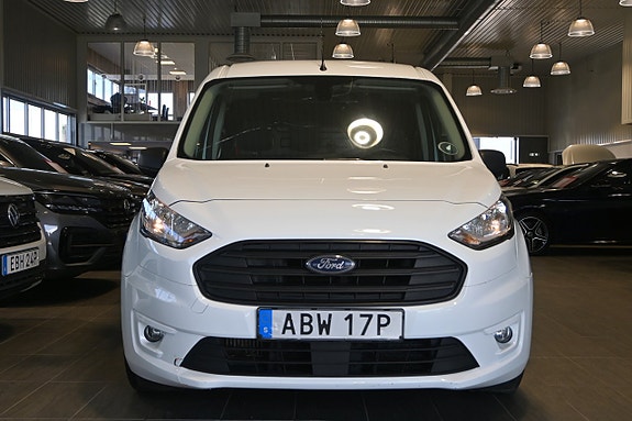 Ford Transit Connect 5 of 17