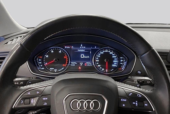 Audi Q5 10 of 18
