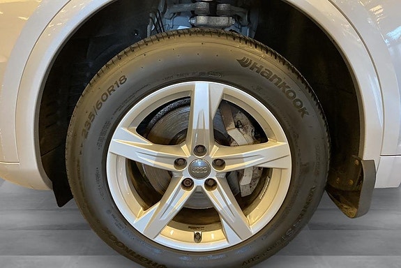 Audi Q5 17 of 18