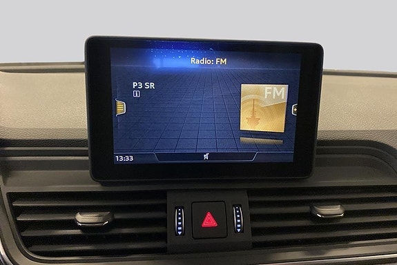 Audi Q5 11 of 18