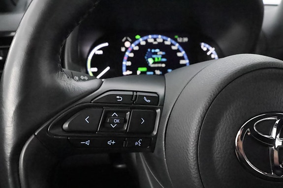 Toyota Yaris Cross 16 of 30