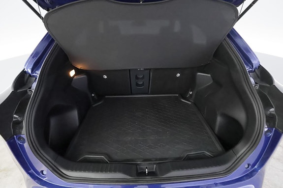 Toyota Yaris Cross 8 of 30