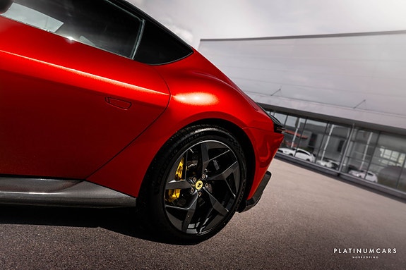 Ferrari 12Cilindri 24 of 28