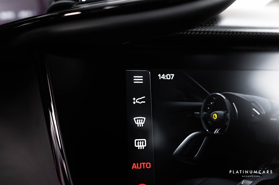 Ferrari 12Cilindri 16 of 28