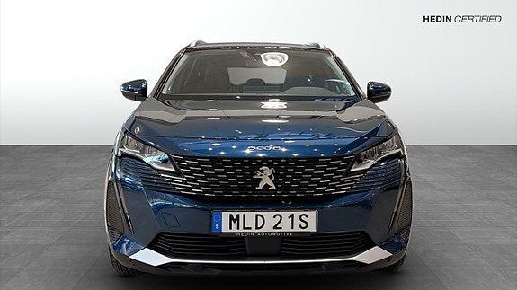 Peugeot 5008 2 of 24
