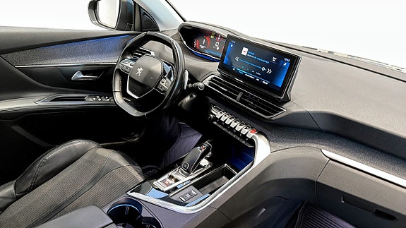 Peugeot 5008 18 of 24