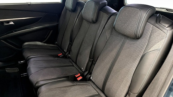 Peugeot 5008 13 of 24