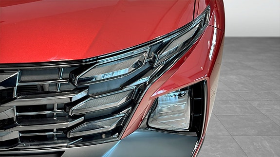 Hyundai Tucson 10 of 12