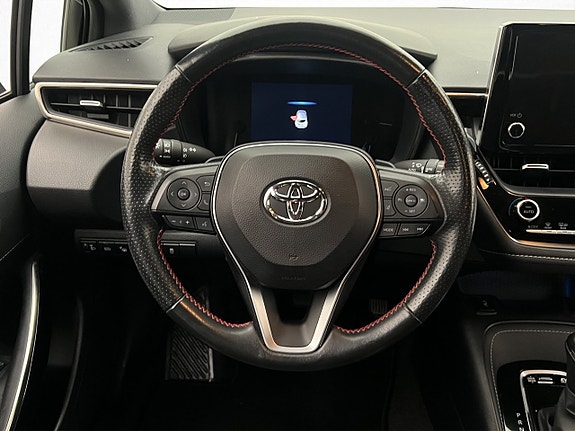 Toyota Corolla 22 of 28