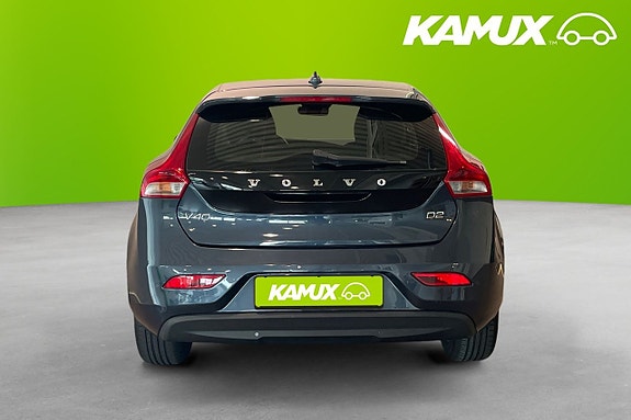 Volvo V40 5 of 18