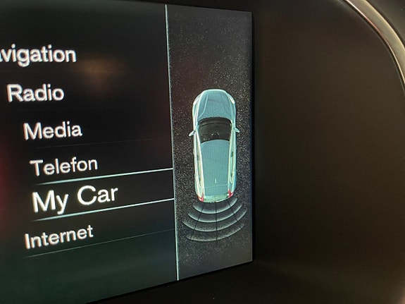 Volvo V40 14 of 18