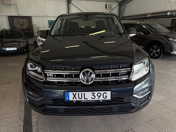 Volkswagen Amarok 10 of 17