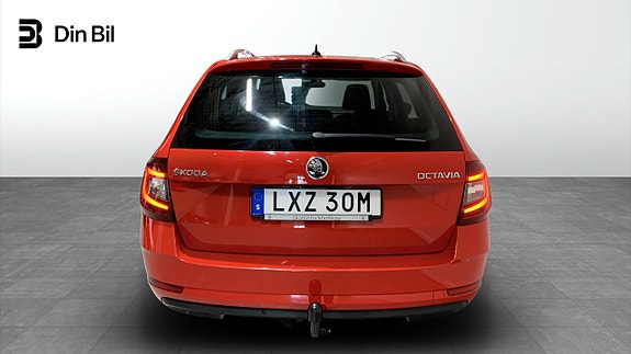 Skoda Octavia 5 of 13